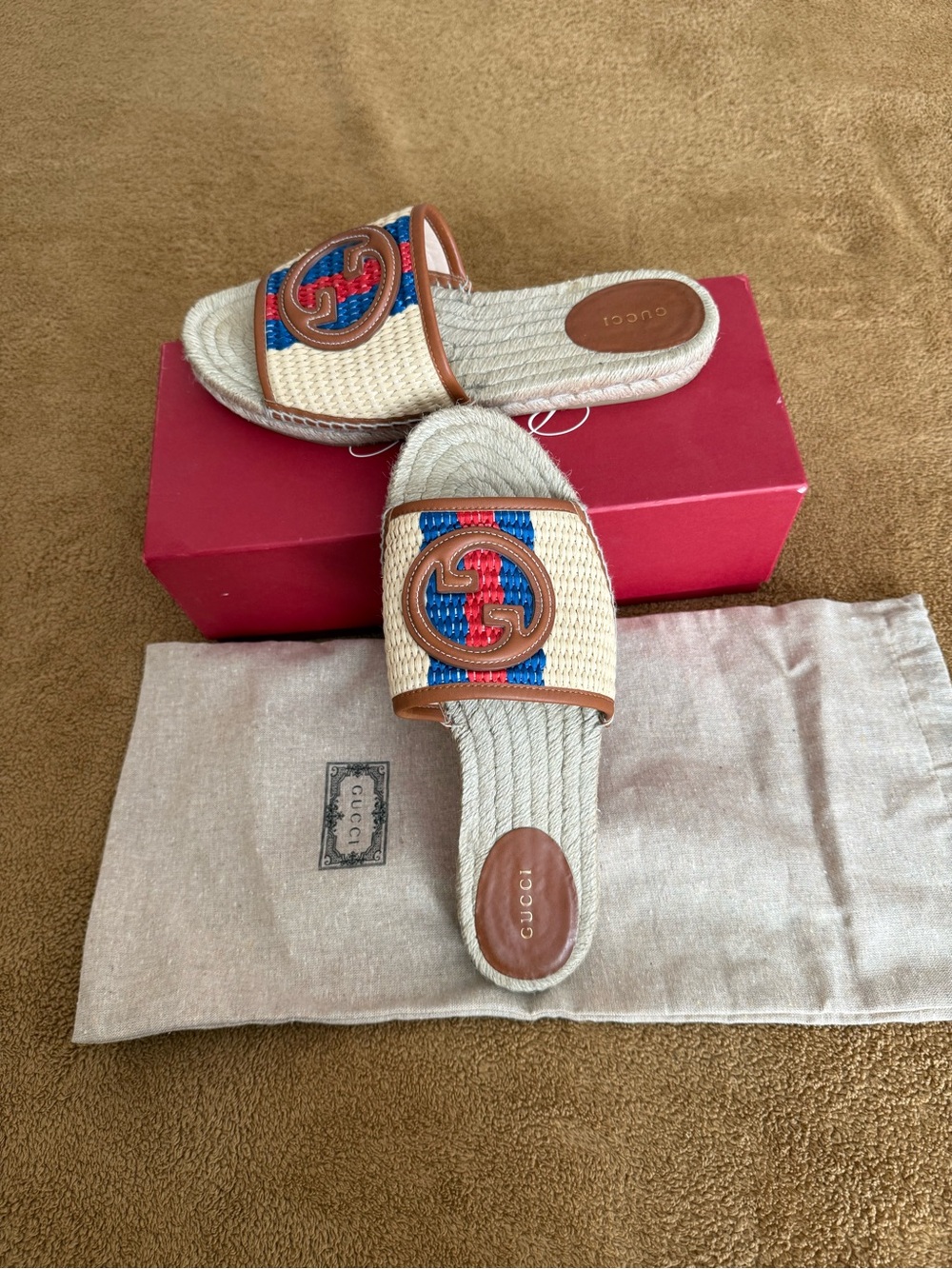 Gucci raffia espadrille w/ GG leather logo & trim SZ 39 w/ duster